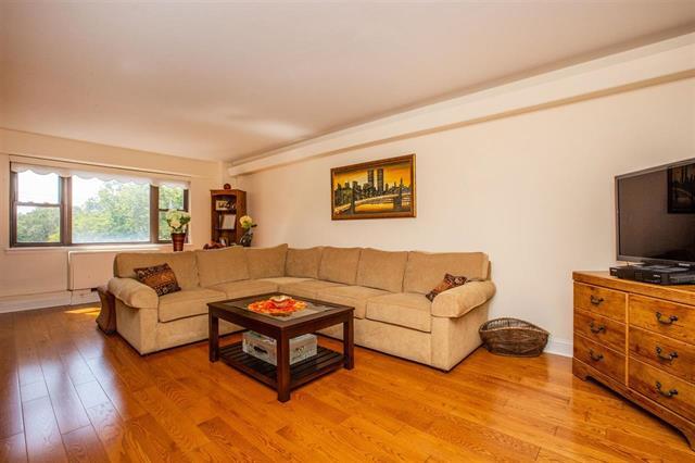 Foto del edificio - 8800 Boulevard East