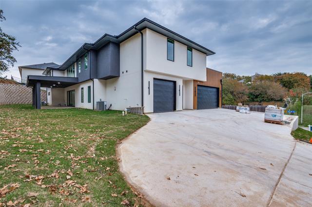 Foto del edificio - 6301 Tiffany Oaks Ln