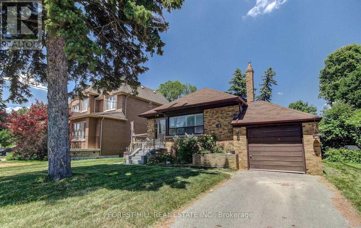 Primary Photo - 32 Laurelcrest Ave