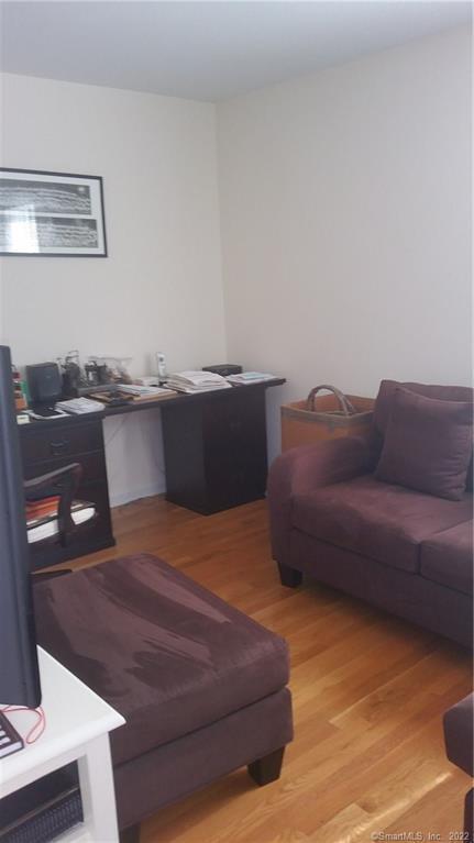 Foto del edificio - 77 New Norwalk Rd
