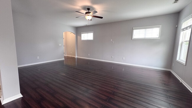 Foto del edificio - 429 Bald Cypress Ln
