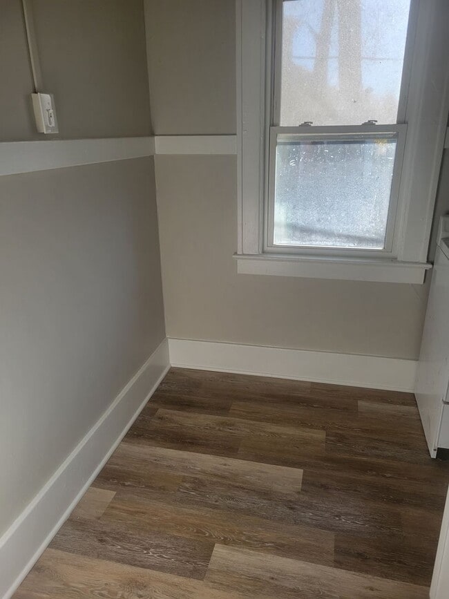 Building Photo - Tickle Realty, LLC