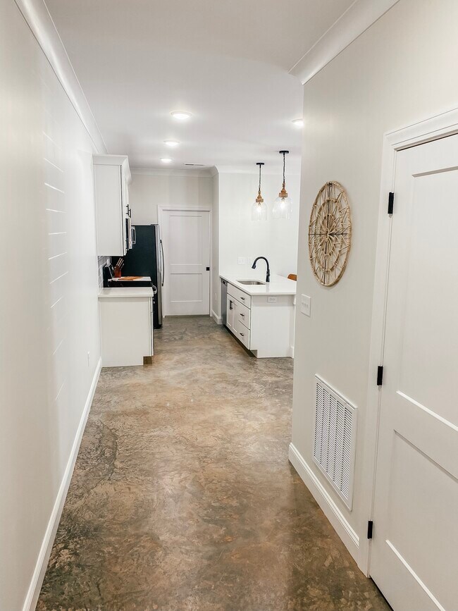 2166 NC Highway 47 Unit 122A, Lexington, NC 27292 Apartments in