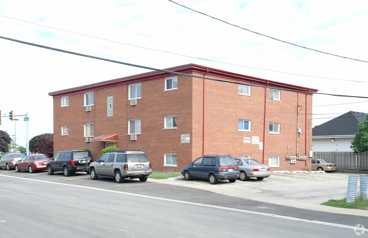 Foto del edificio - 37 S Wolf Rd