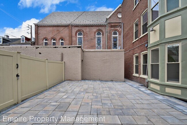 Foto del edificio - 220 N 6th St