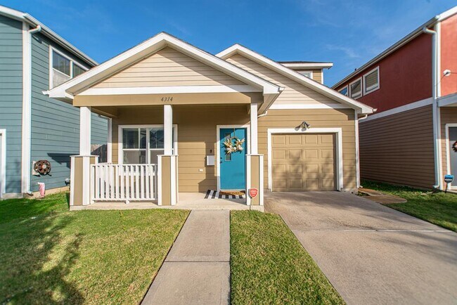 Building Photo - 4314 Cetti St