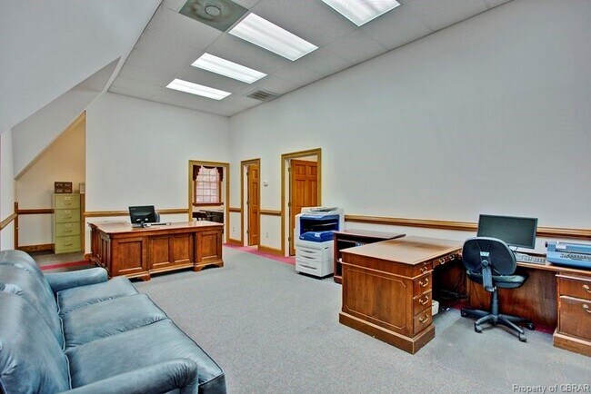 Building Photo - 7319 Martin St