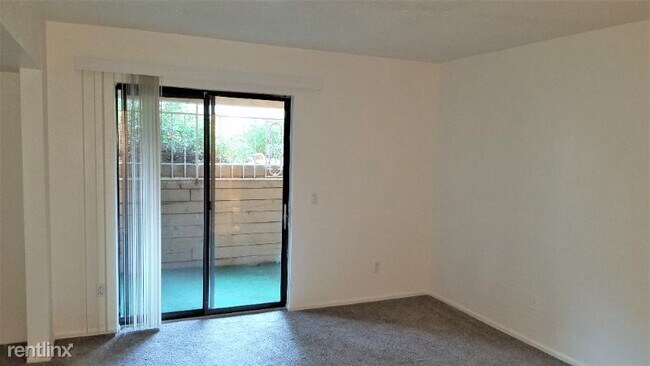 Building Photo - 1 br, 1 bath Condo - 15252 E Hampden Cir