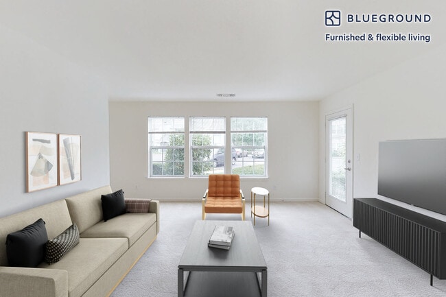 Building Photo - 313 Avalon Cir