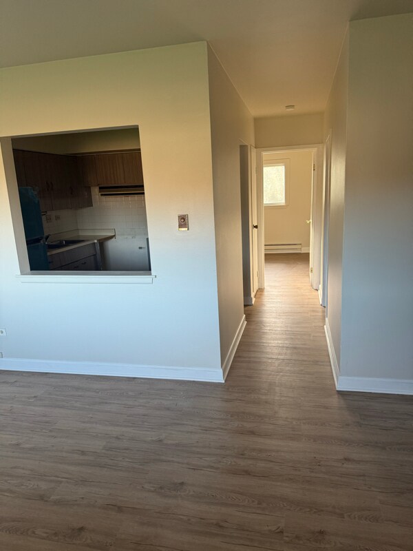 Foto del edificio - 2525 E Ballard Rd