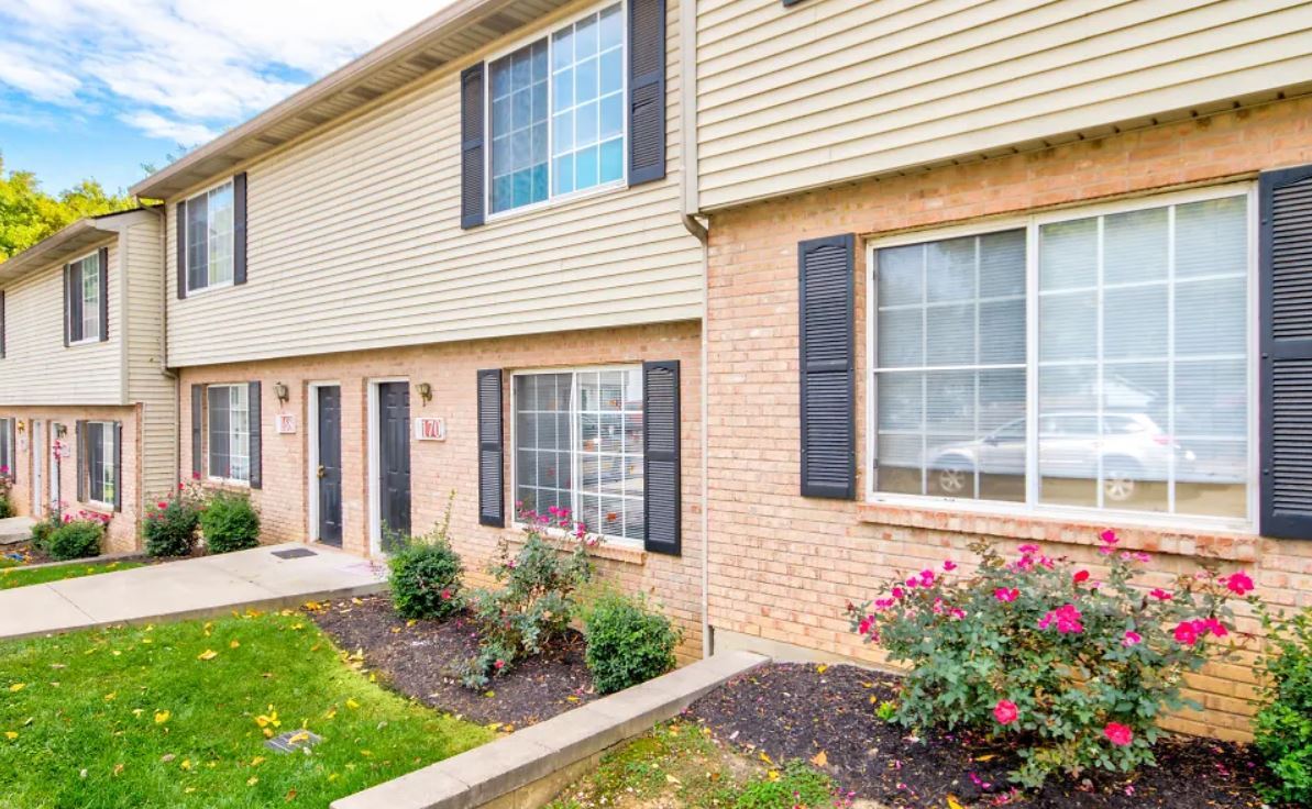 Eagle Ridge Town Homes Apartments in Erlanger, KY