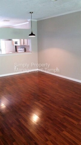 Building Photo - 5530 Carrollwood Key Dr