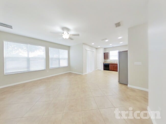 Building Photo - 3491 Heath Dr