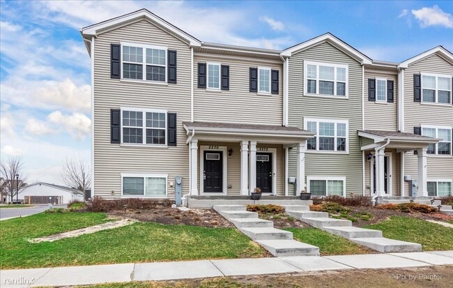 Building Photo - 3 br, 2.5 bath Townhome - 2270 Aurora Drive