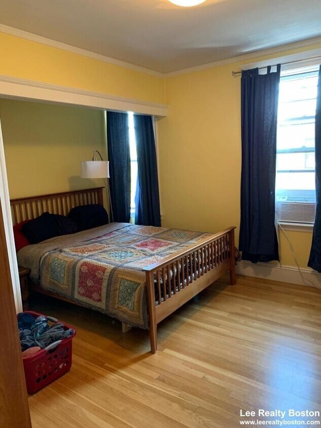 Primary Photo - 3 bedroom in Harvard Square MA