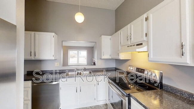 Building Photo - 948 Bromefield Dr