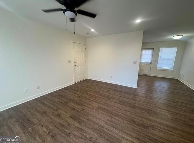 Foto del edificio - 109 Caldwell Ln