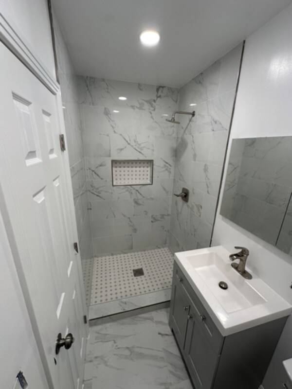 Building Photo - 1111 Gridley Rd
