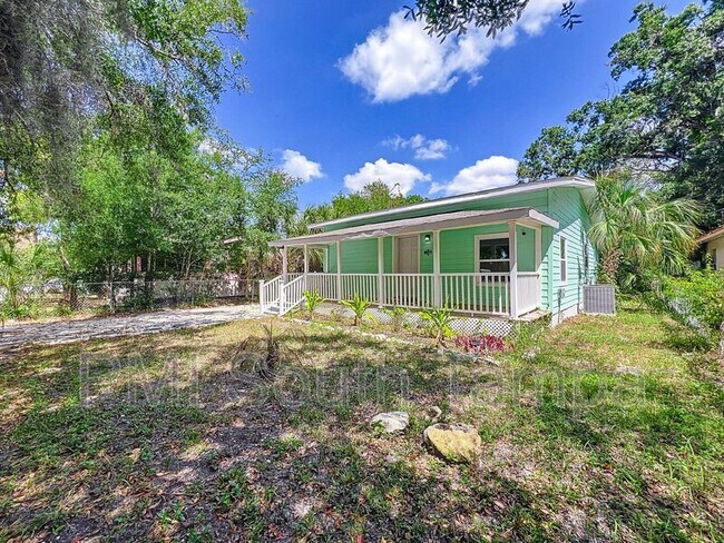 Foto del edificio - 1723 John Rivers St