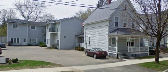 Building Photo - 136 Aberdeen St