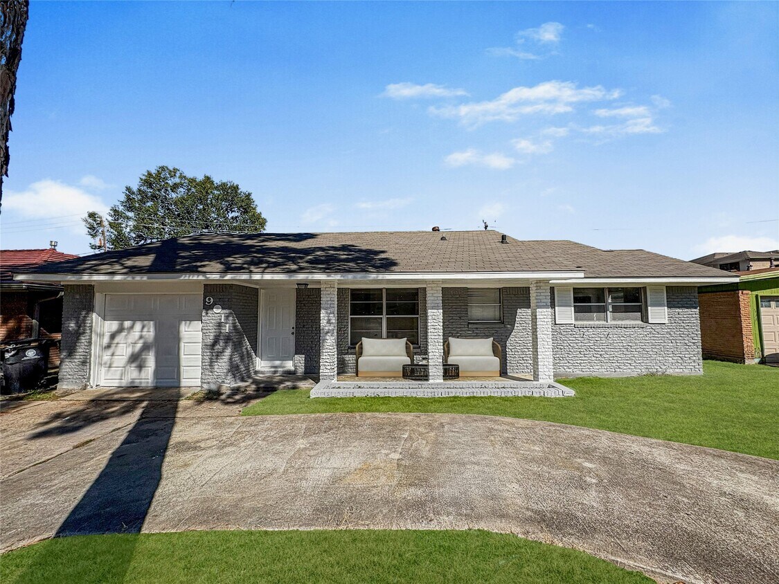 Foto principal - 9011 Parkette Dr