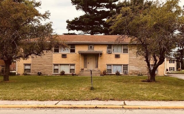 Primary Photo - 221 S Curtis Ave