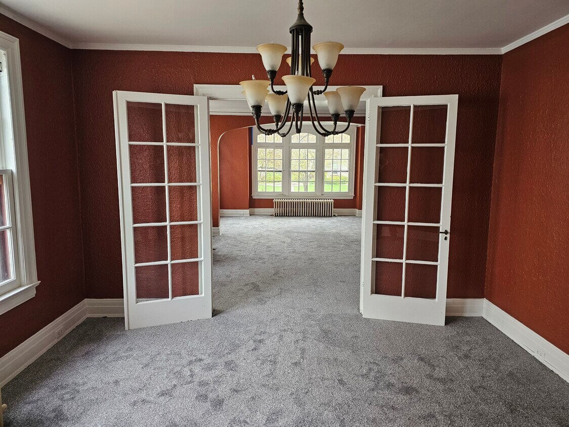 925 Amherst St Unit Lower, Buffalo, NY 14216 Apartments in Buffalo