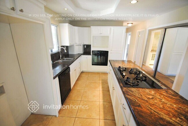 Foto del edificio - 6900 Pin Oak Ct