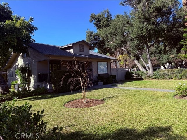 Foto del edificio - 119 N Cullen Ave