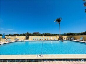 Building Photo - 7380 S Ocean Dr