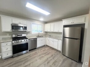 Building Photo - 3502 Ipswich Ln