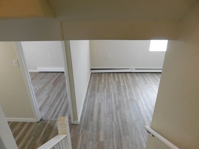 Building Photo - 1340 Orchard Ave