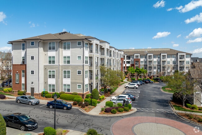 Building Photo - Gramercy Square at Ayrsley