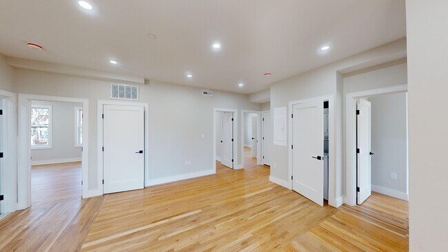 Foto del edificio - 145 Sutherland Rd