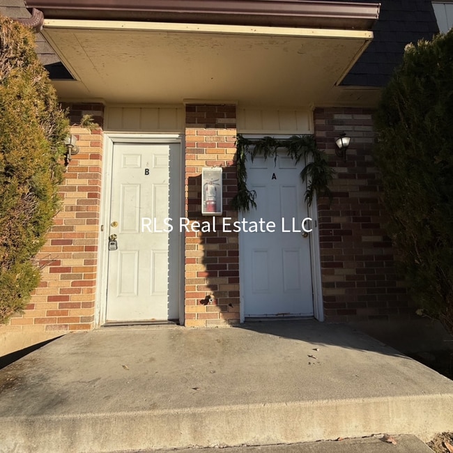 Building Photo - 1495 E 8600 S