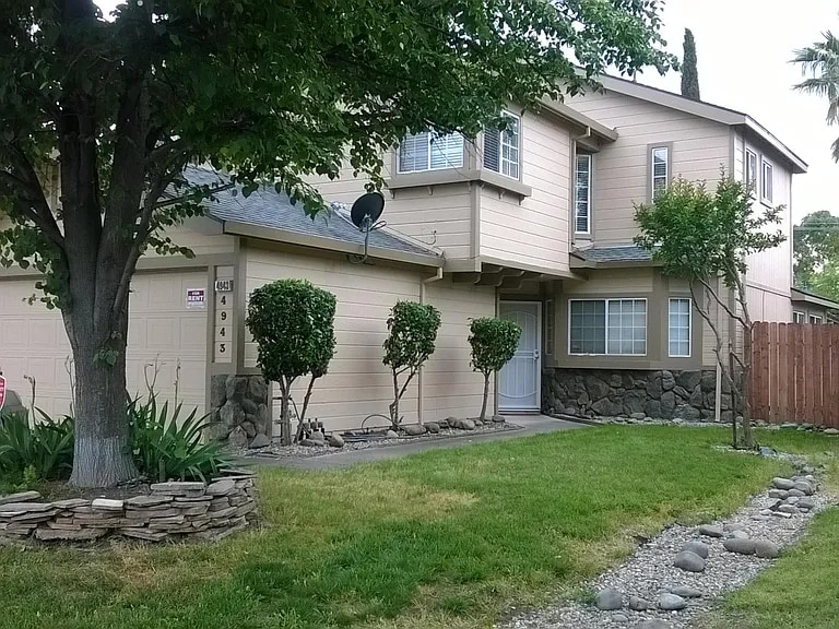 Foto principal - 4943 Wind Creek Dr