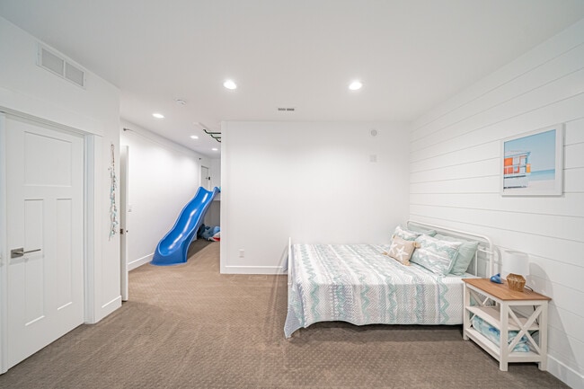 Foto del edificio - 949 Greenwillow Ln