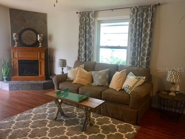 Foto del edificio - 1215 Panama Pl