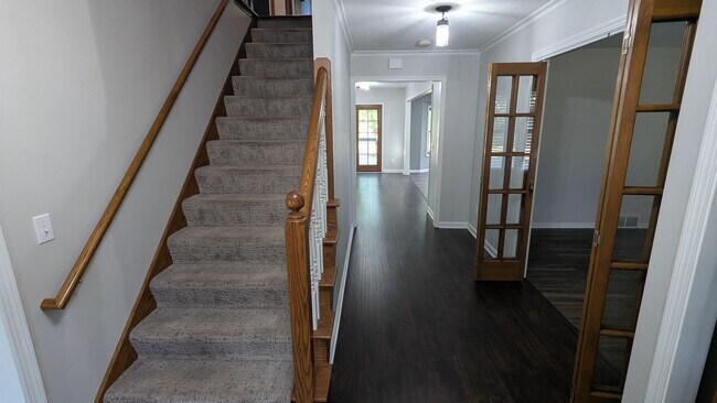 Foto del edificio - 2025 Longfellow St NE