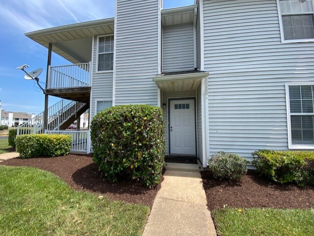 Building Photo - 604 Crows Nest Ct