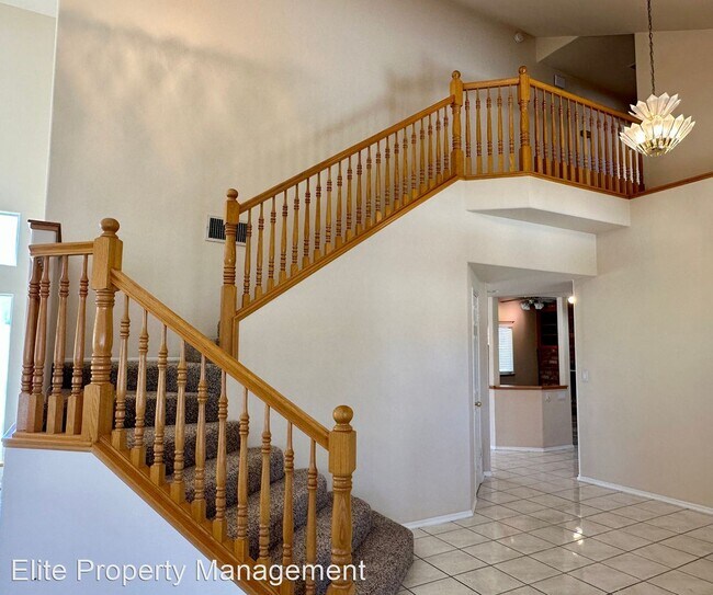 Building Photo - 4 br, 3 bath House - 117 W Mojave Rose