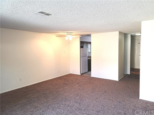 Building Photo - 148 Tamarisk St