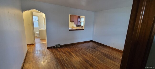 Foto del edificio - 3563 Sherwood Ave