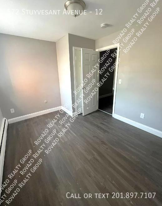 Building Photo - 572 Stuyvesant Avenue, #12 - 3 bedroom in ...