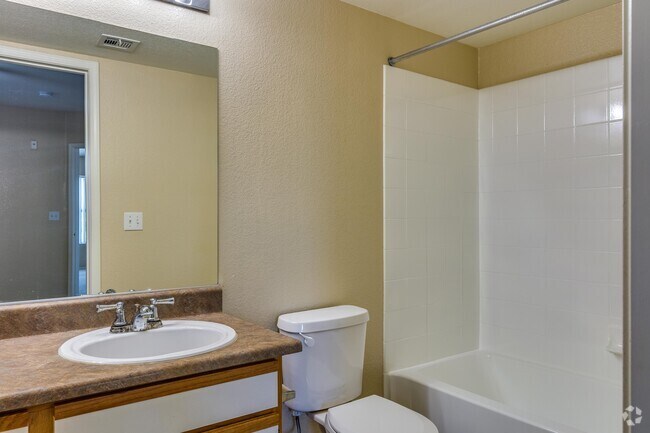2 BR, 2 BA (Classic) - 900 SF - Pinehurst Condominiums