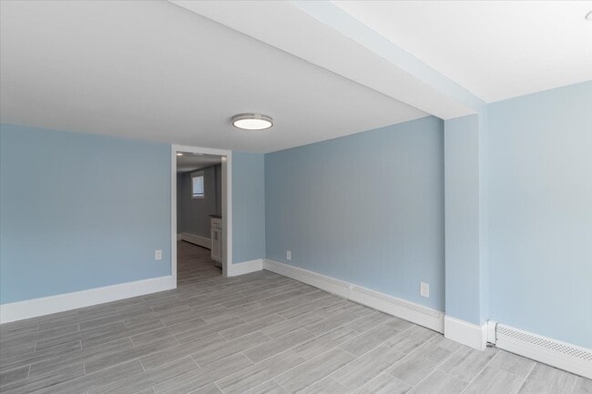 Photo - 23 Sachem St House