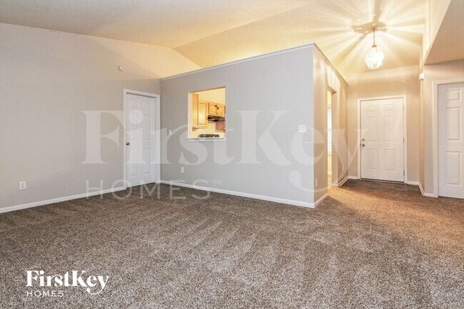 Building Photo - 7142 Sun Court