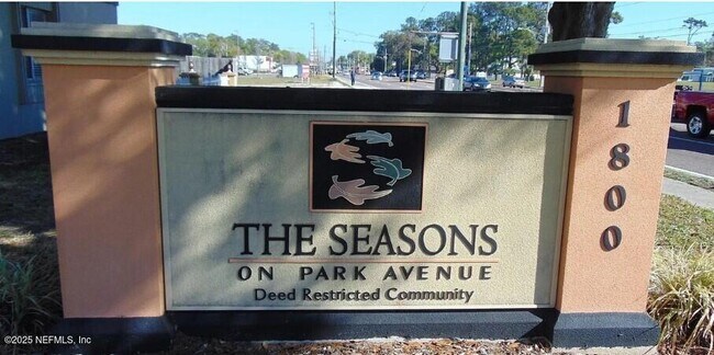 Foto del edificio - 1800 Park Ave