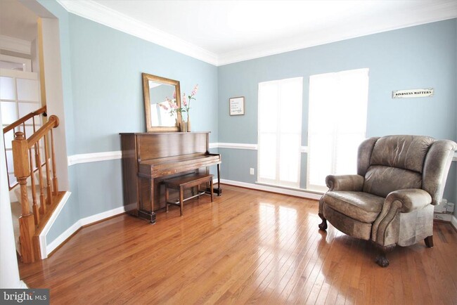 Building Photo - 2531 Transom Pl