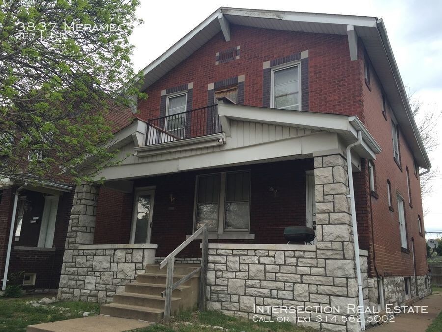 Primary Photo - 3837 Meramec St